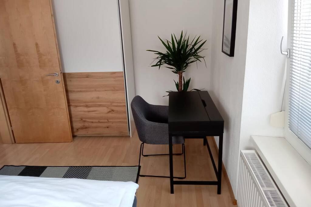 Gemuetliches Apartment In Landeck Zewnętrze zdjęcie